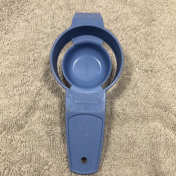 Bundle of 3 Tupperware Product. Pasta Container,Egg Separator, Measuring Spoons. - Picture 7 of 16